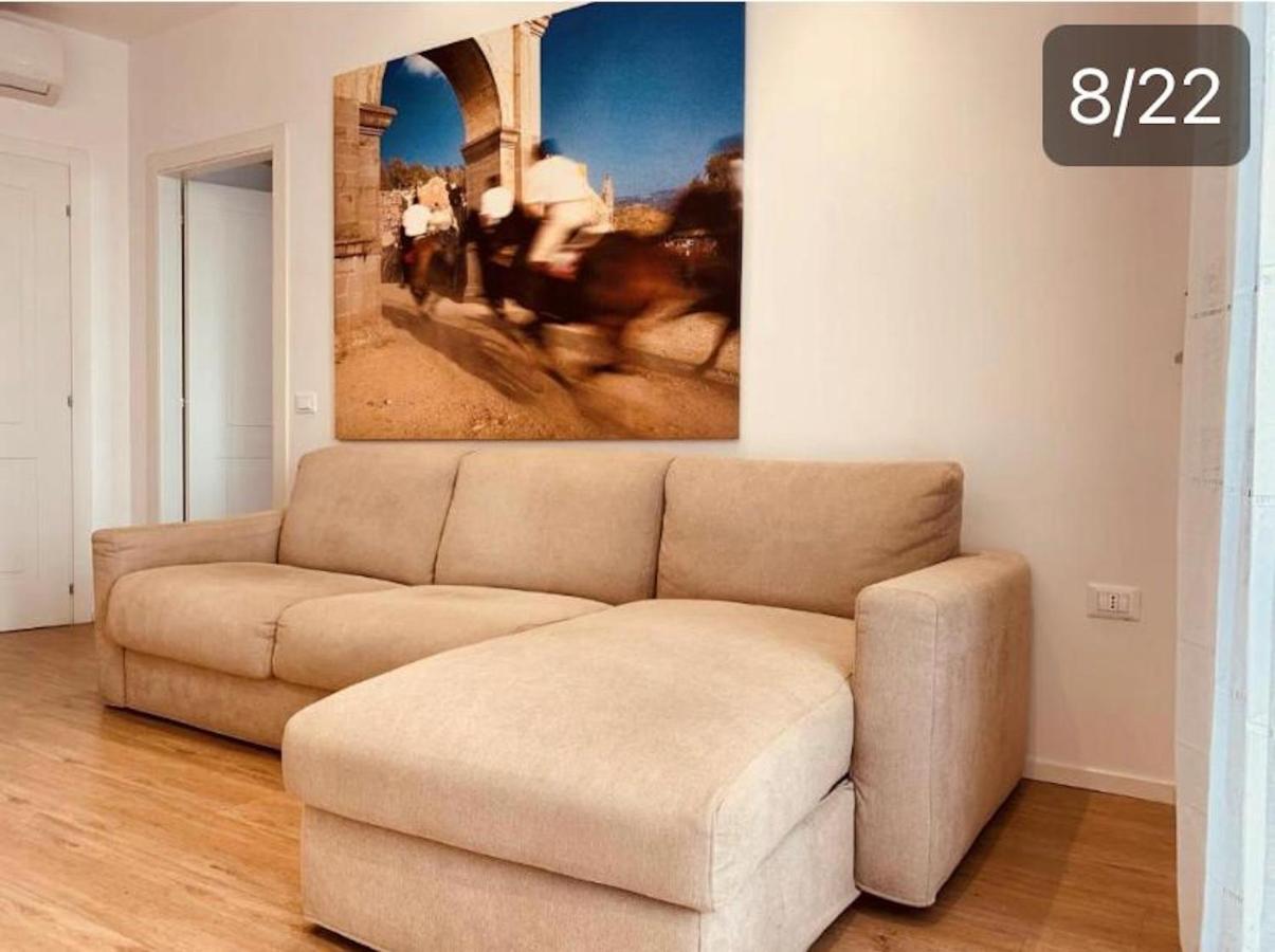 Spacious House In The Heart Of Cagliari With Terrace Villa Exterior photo
